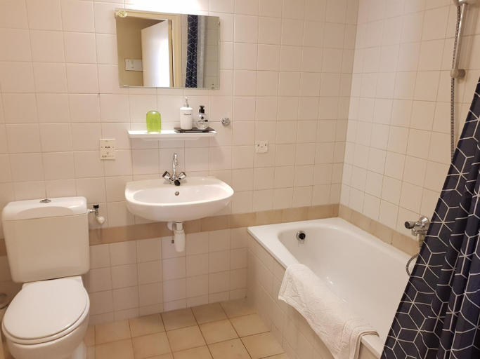 Bathroom, Logement 'De witte klok', Het Bildt