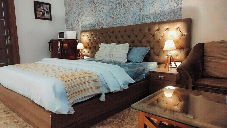 Bedroom 5, Hotel Pushpanjali, West