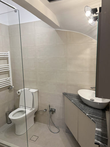 Bathroom 5, Theologos Views, Central Greece