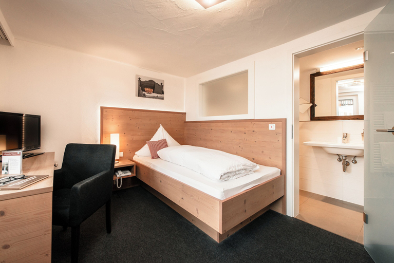 Bedroom 3, Hotel Tradizio, Bregenz