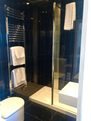 Bathroom 3, The Lilly Restaurant With Rooms, Conwy