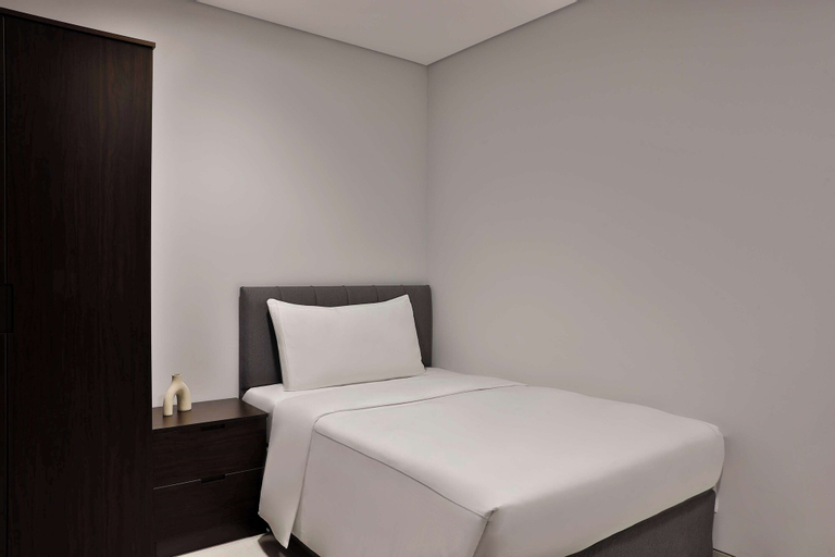 Bedroom 12