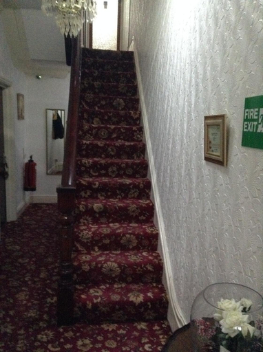 Others 5, Glendowie Hotel, Blackpool
