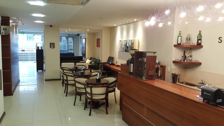 Food & Drinks 5, Villaggio Hotel Boutique, Capital