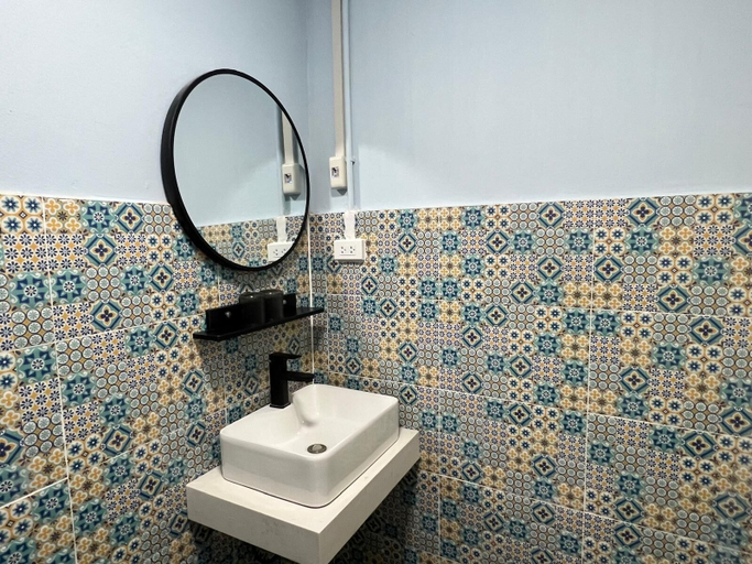 Bathroom 3, Moochi Relax Lassommoir 402, Huai Kwang