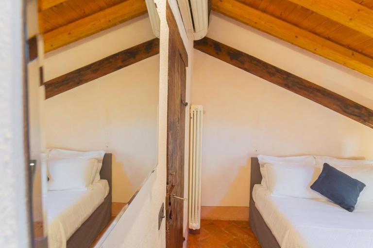 Bedroom 3, Co-c933-ppan3a2 - Antiche Mura, Como