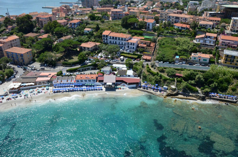 Exterior & Views 2, Hotel Villa Ombrosa, Livorno