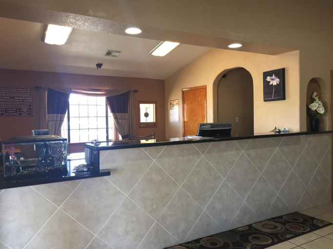 Others 5, Royal Inn Pearsall, Frio