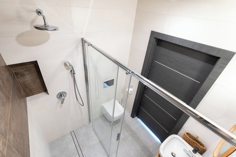 Bathroom 2, Boutique Hotel RABBIT HOLE, Kielce City