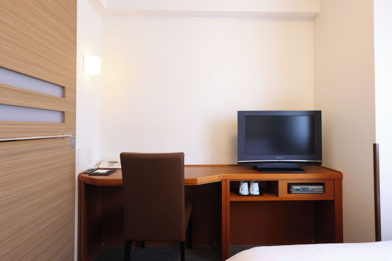 Bedroom 4, Dormy Inn Takasaki Natural Hot Spring, Takasaki