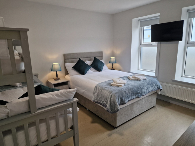 Bedroom 4, Trivia House Accomodation