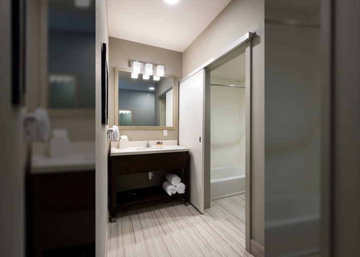 Bathroom 5, StoneHill Lawrence, Trademark Collection by Wyndham, Douglas