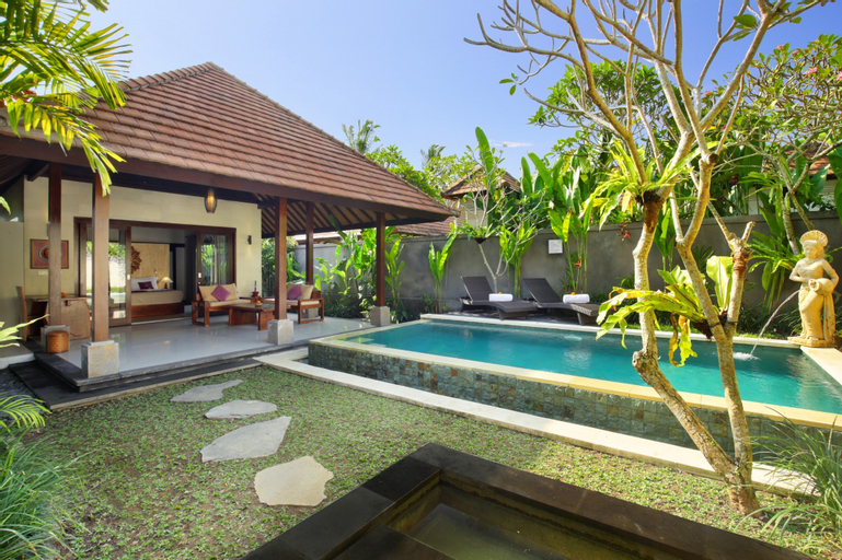 Swimming Pool 10