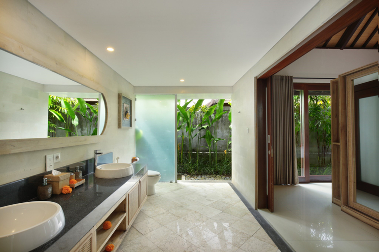 Bathroom 6