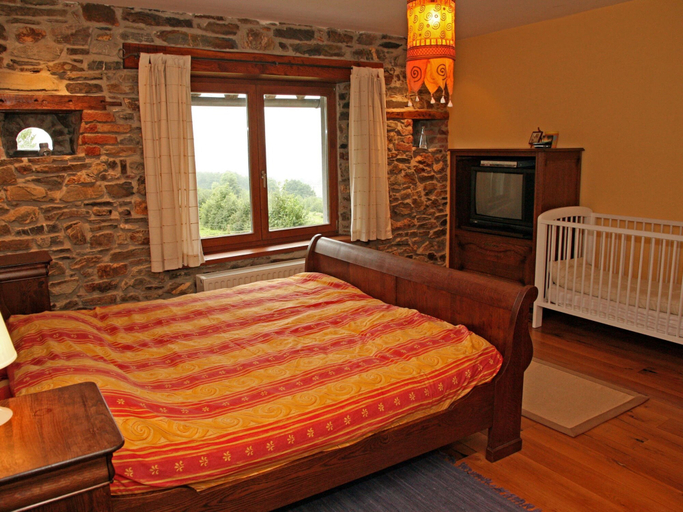 Bedroom 5, Historic Hideaway in Exbomont, Liège