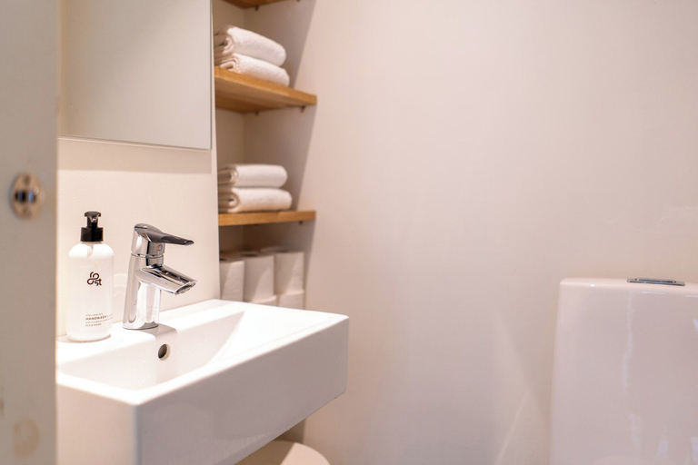 Bathroom 4, Stunning Downtown Retreat, Uusimaa