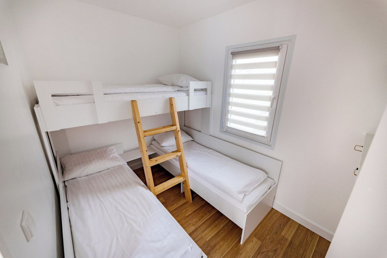 Bedroom 2, Fantazja Resort Zator, Chrzanów