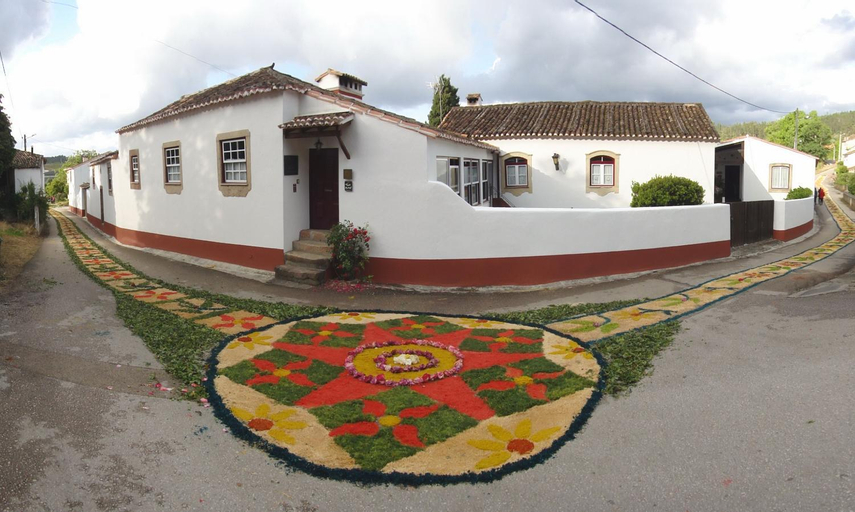 Quintal De Alem Do Ribeiro-Turismo Rural, Lousã
