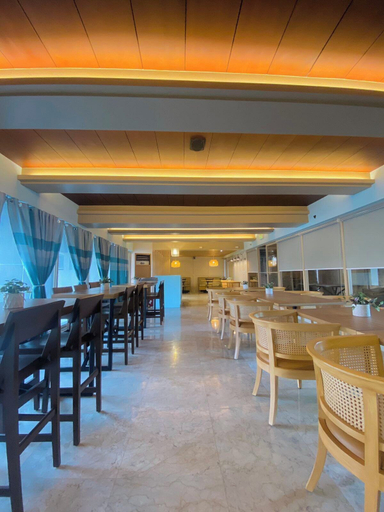 Food & Drinks 5, Copacabana Apartment Hotel, Pasay City