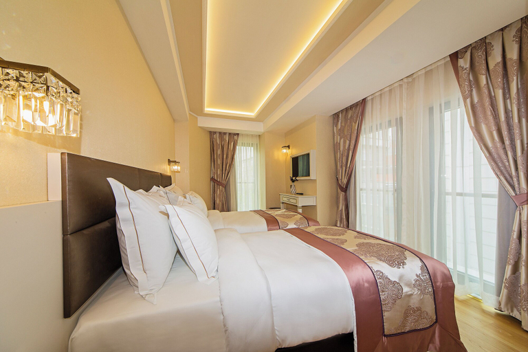 Bedroom 2, Grand Naki Hotel, Fatih