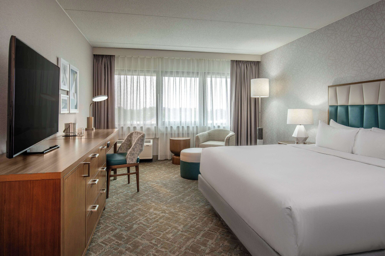 Bedroom 3, DoubleTree by Hilton Hotel Boston - Westborough, Worcester