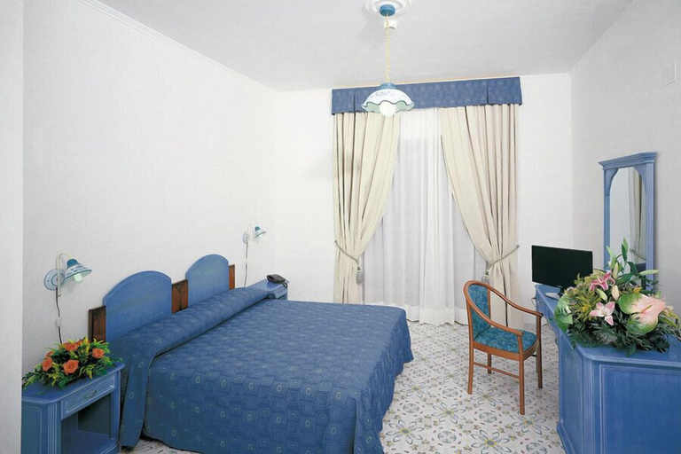 Bedroom, Hotel Martinica, Cosenza