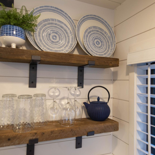 Room 3, The Bluebonnet- Container Home Country Setting Near Waco Attractions, McLennan