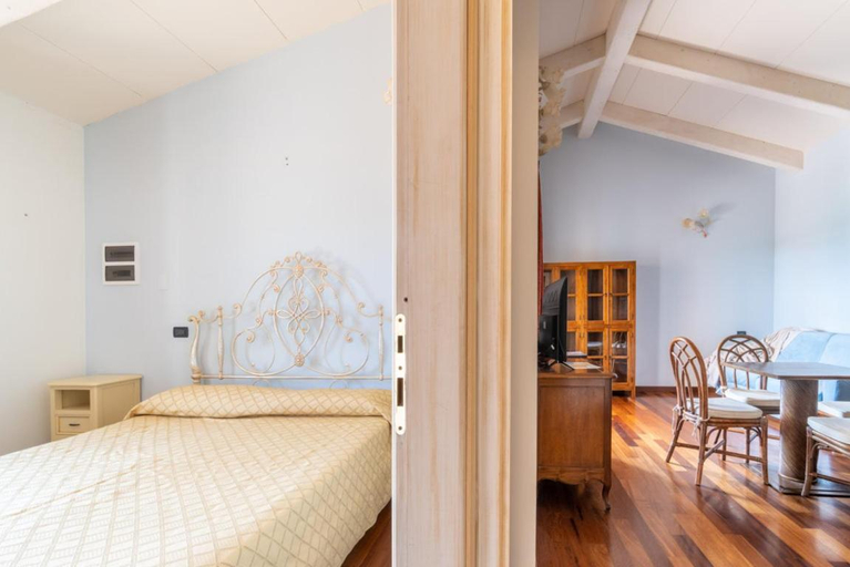 Bedroom 3, Residence Villa il Casale - appartamenti wellness e piscina riscaldata, Savona