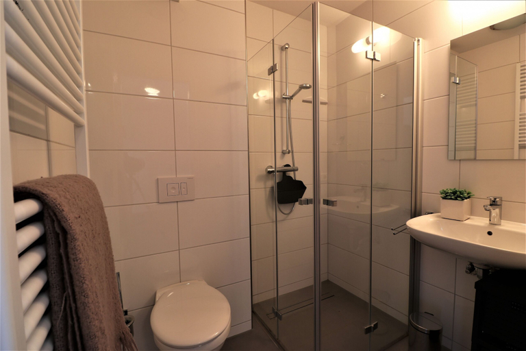 Bathroom 3, UplandParcs Residence Astenberg, Hochsauerlandkreis