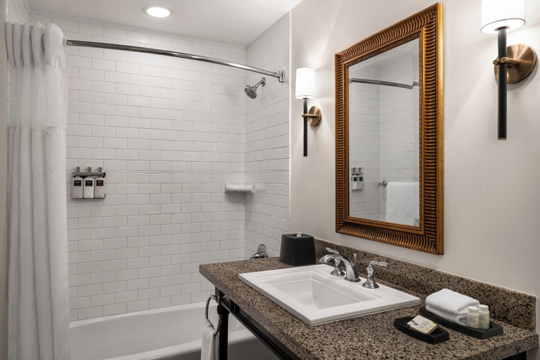 Bathroom 4, Wild Dunes Resort – Residences at Sweetgrass, Charleston