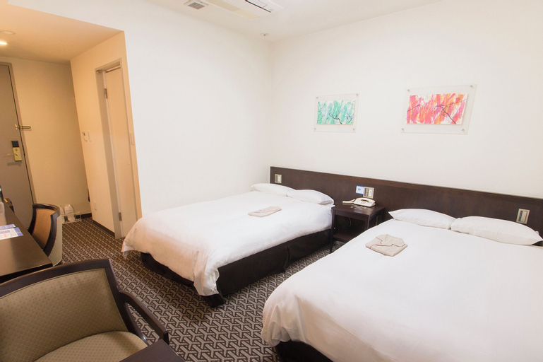 Bedroom 26