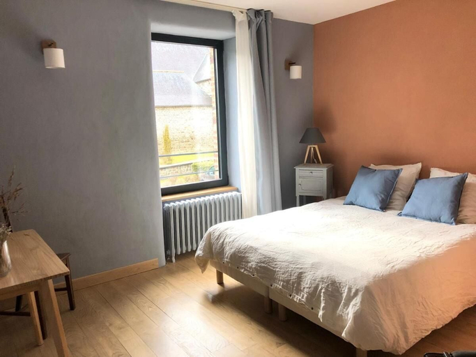 Bedroom 4, Fleurs de Lin, Ille-et-Vilaine