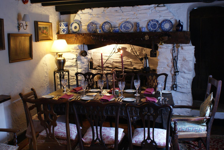 Food & Drinks 4, Ty Gwyn Hotel, Conwy