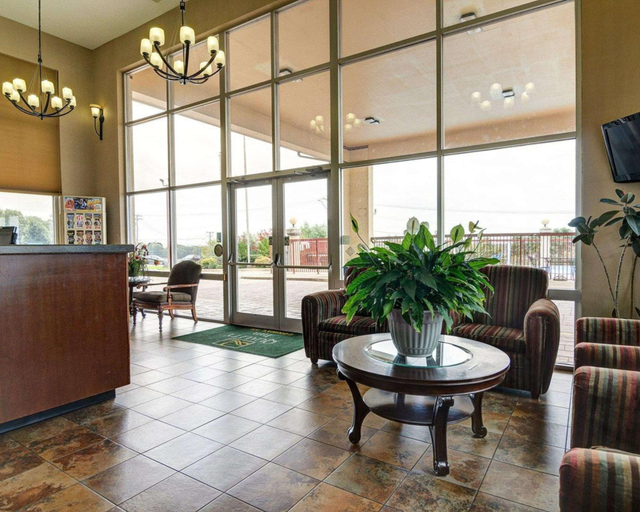 Public Area 2, Quality Inn Conway - Greenbrier, Faulkner