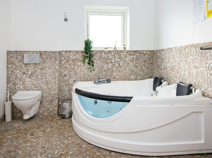 Bathroom 4, 10 Person Holiday Home in Ronde, Syddjurs