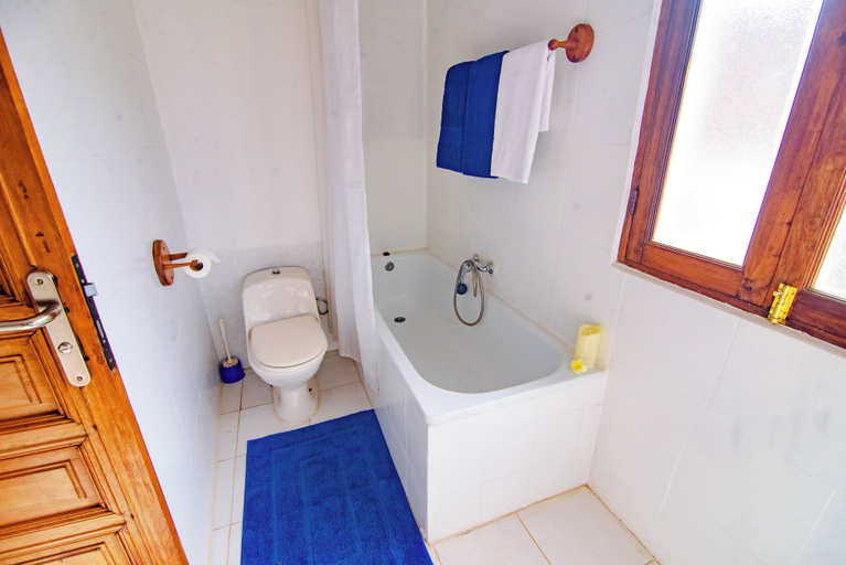 Bathroom 4, La Résidence d'Ankerana, Analamanga