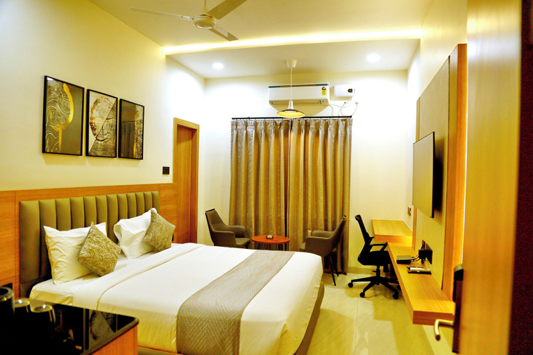 Bedroom 4, Oak Business Hotel, Hyderabad