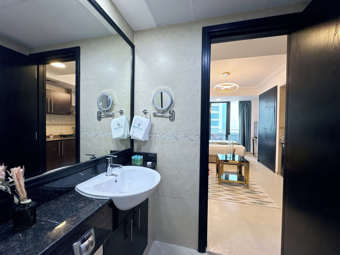 Bathroom 4, Cosmos Living Charming Studio With Balco, Dubai