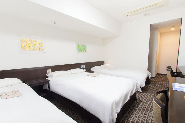 Bedroom 24