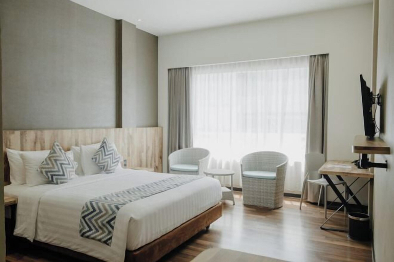 Bedroom 12