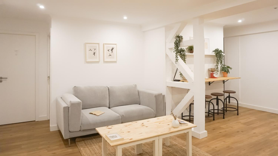 Others 5, 262 baixa guesthouse, Lisbon