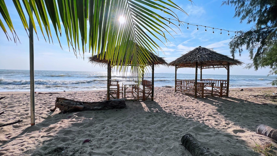 Others 5, Warm Beach Resort, Bang Saphan
