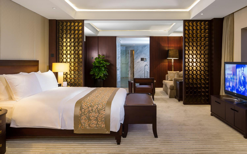 Bedroom 24