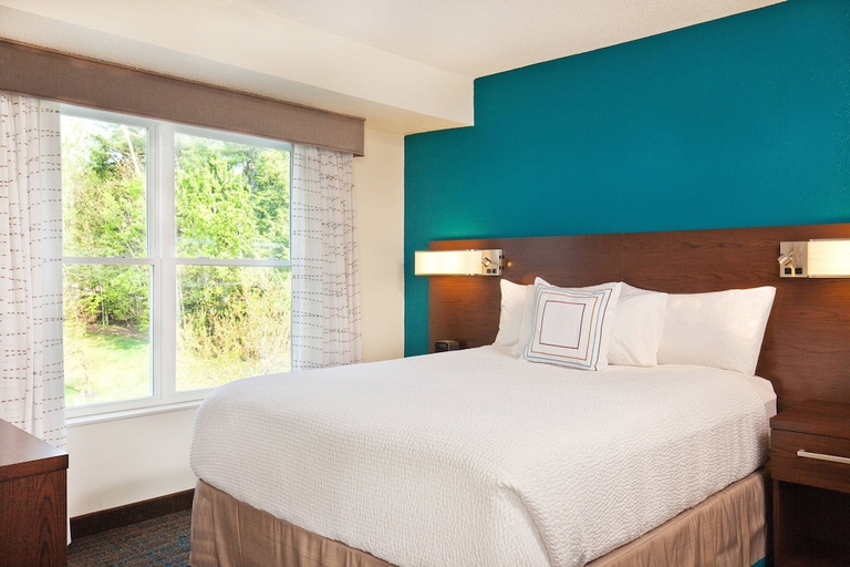 Bedroom 3, Residence Inn by Marriott Hanover Lebanon, Grafton