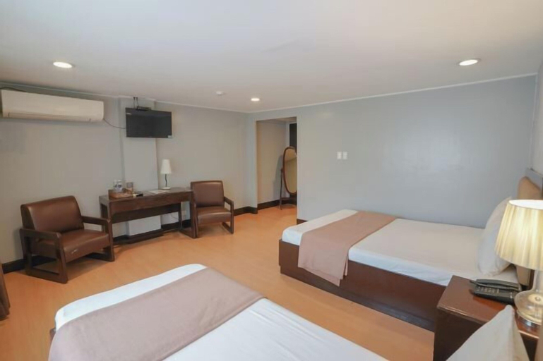Bedroom 5