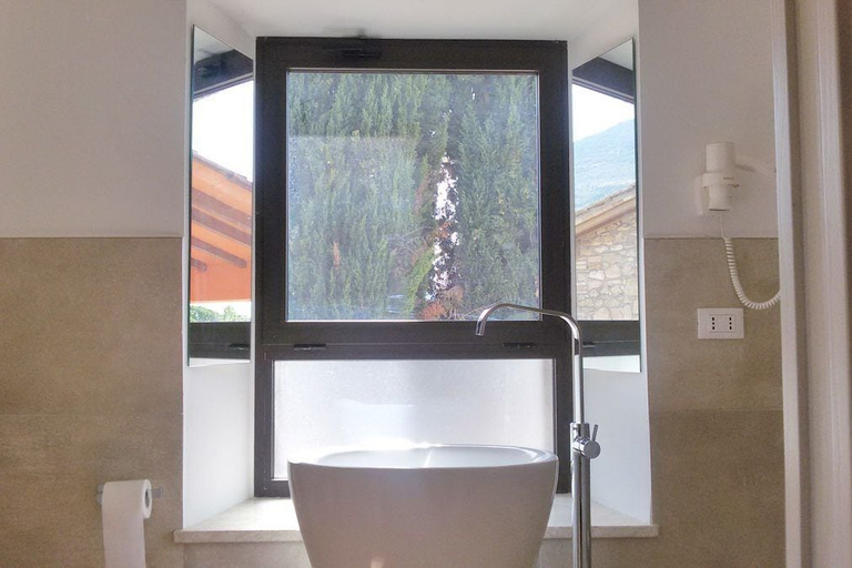 Bathroom 4, Giotto Luxury Country House, Perugia