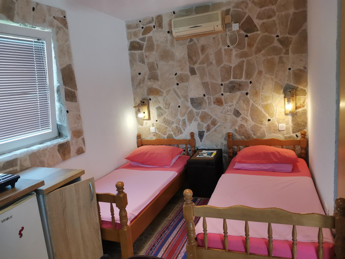 Others 3, Apartments Lazarevic Sutomore