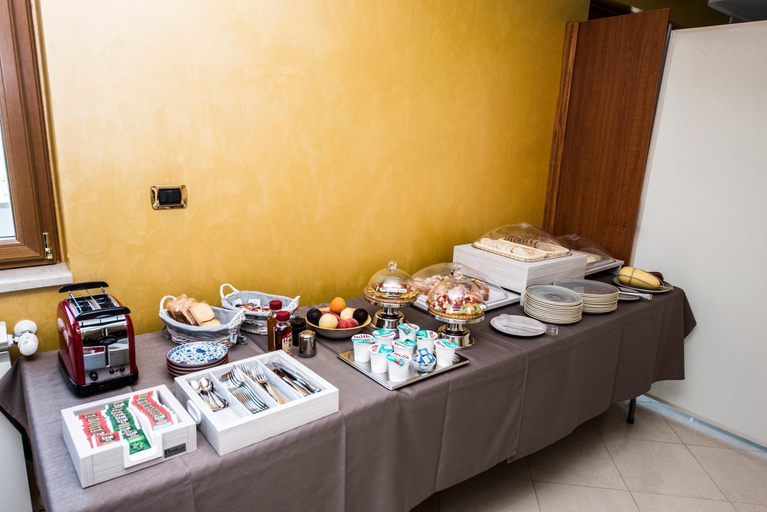 Food & Drinks 4, Miramonti Affittacamere Guest House, Aosta