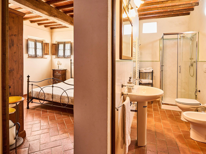 Bathroom 4, Farmhouse in Chianti With Pool and Garden, Arezzo
