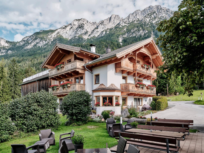Others 5, Berggasthof Barnstatt, Kufstein
